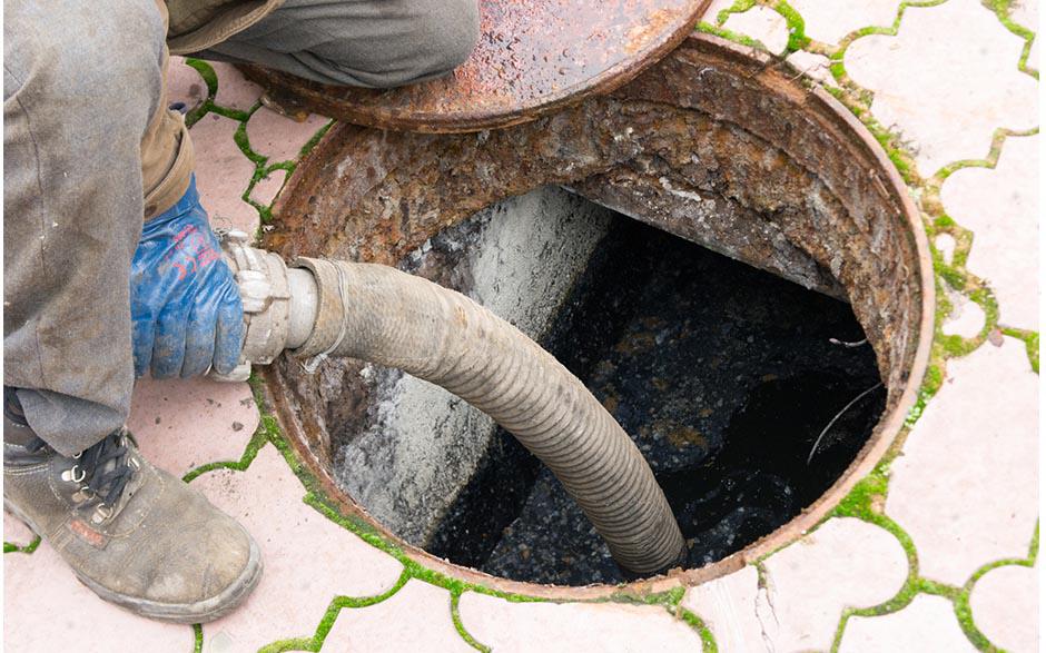 débouchage canalisation eaux usées Ris-Orangis